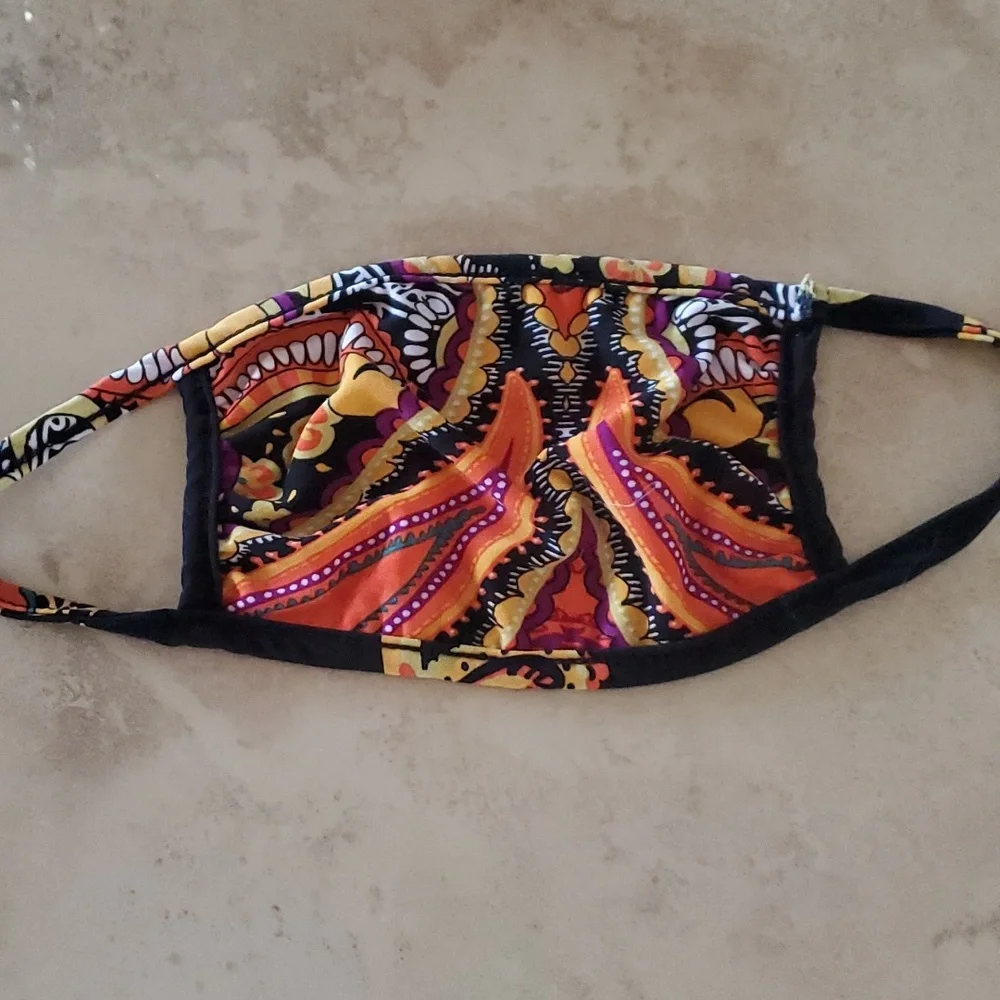 **SALE**Facemask nwot